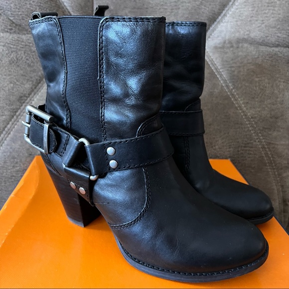 Arturo Chiang Viana Black Leather Boots - Picture 1 of 6